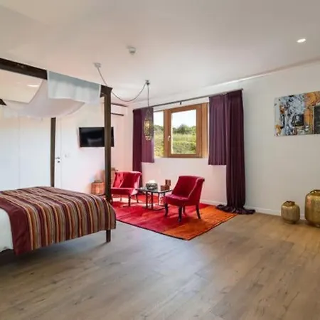 Octelle - - Bed and Breakfast