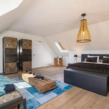 Bed and Breakfast Octelle - -